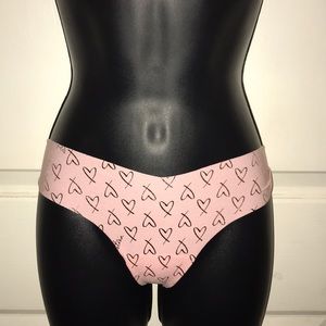 PINK VS Thong Panty